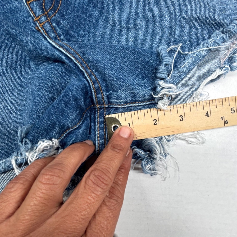 7 For All Mankind High Rise‎ Distressed Denim Shorts 35X2 Cutoffs Button Fly EUC - Picture 6 of 9